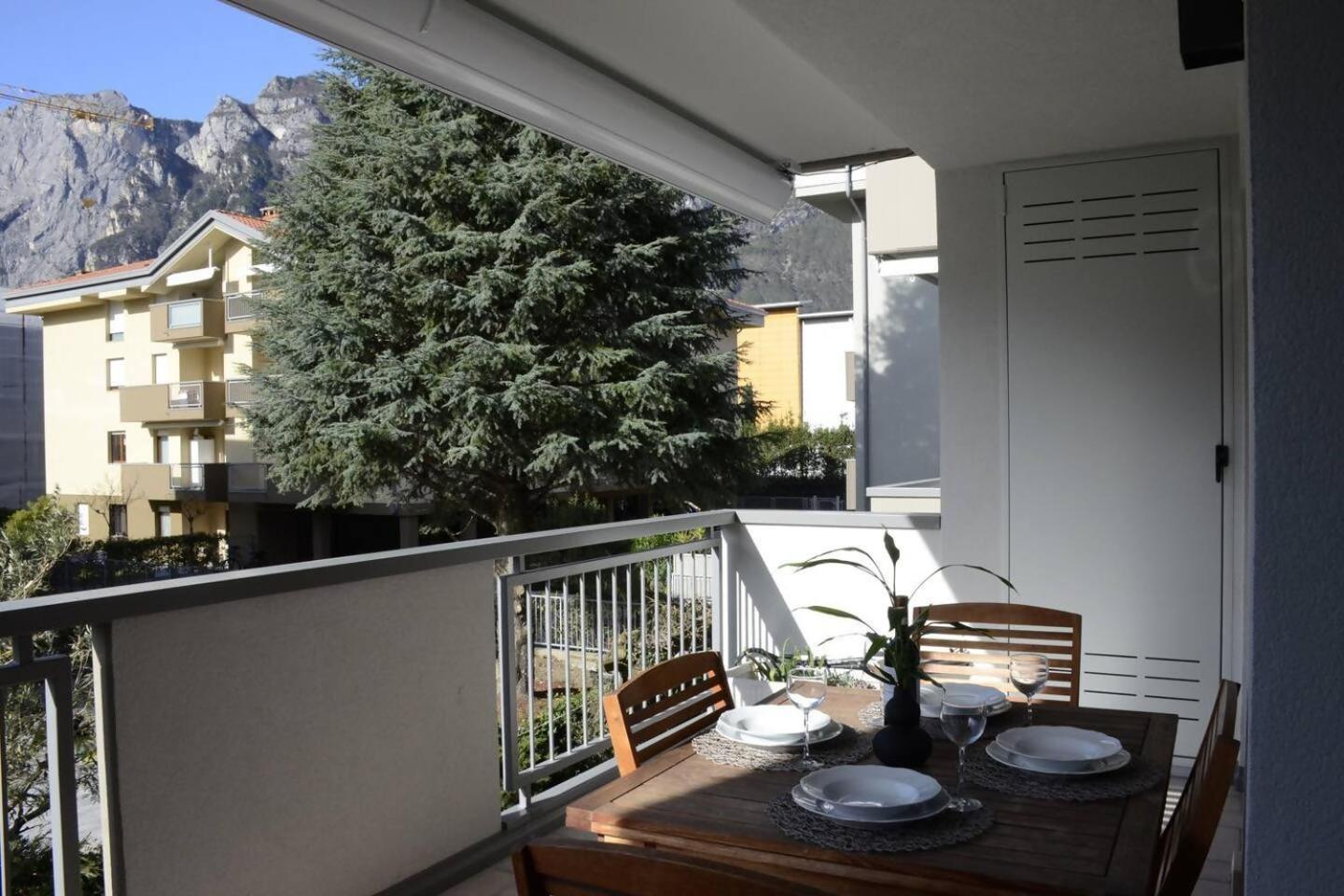Appartamento Peler13 Con Balcone E Parcheggio Riva del Garda Extérieur photo