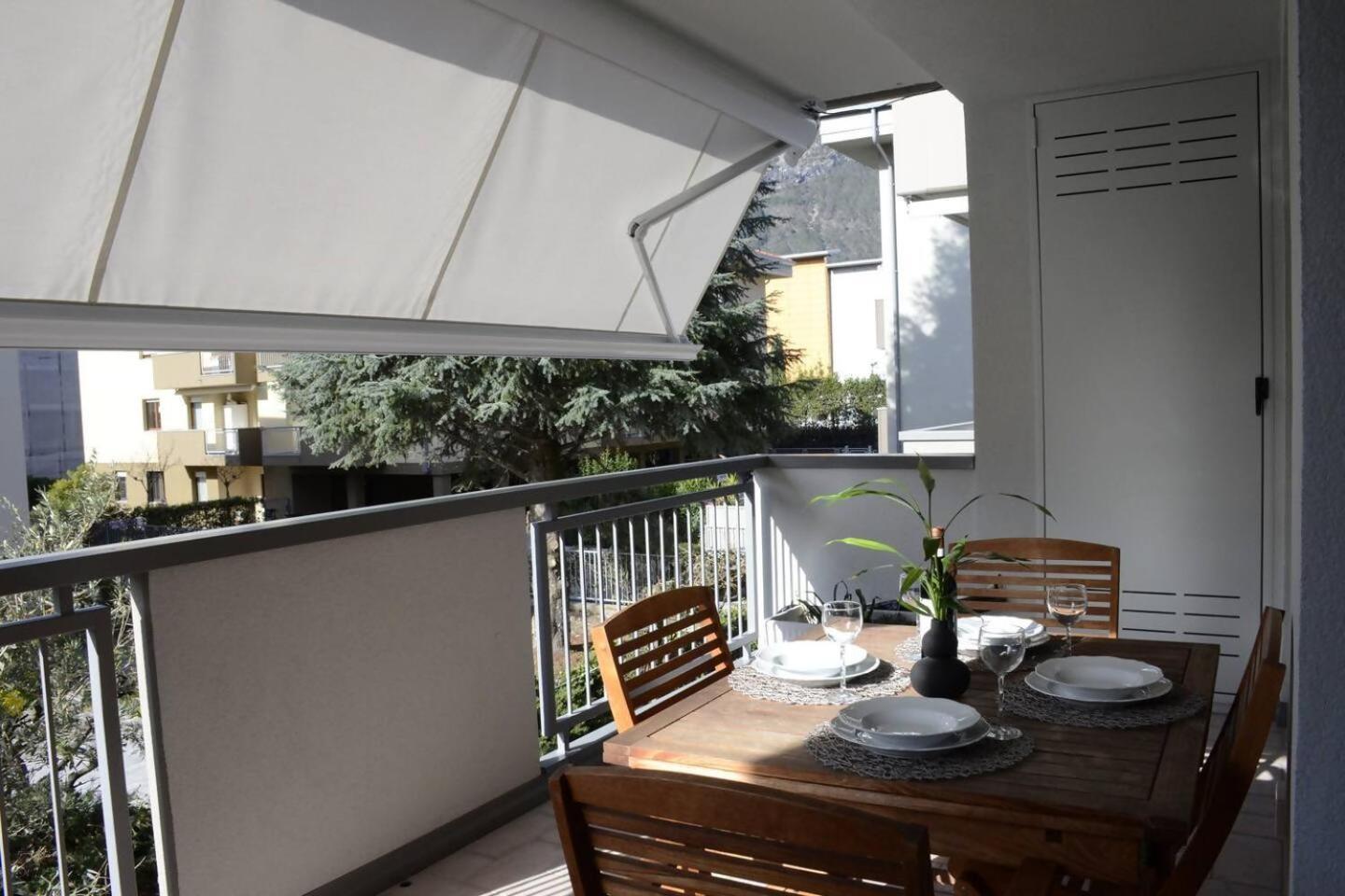 Appartamento Peler13 Con Balcone E Parcheggio Riva del Garda Extérieur photo