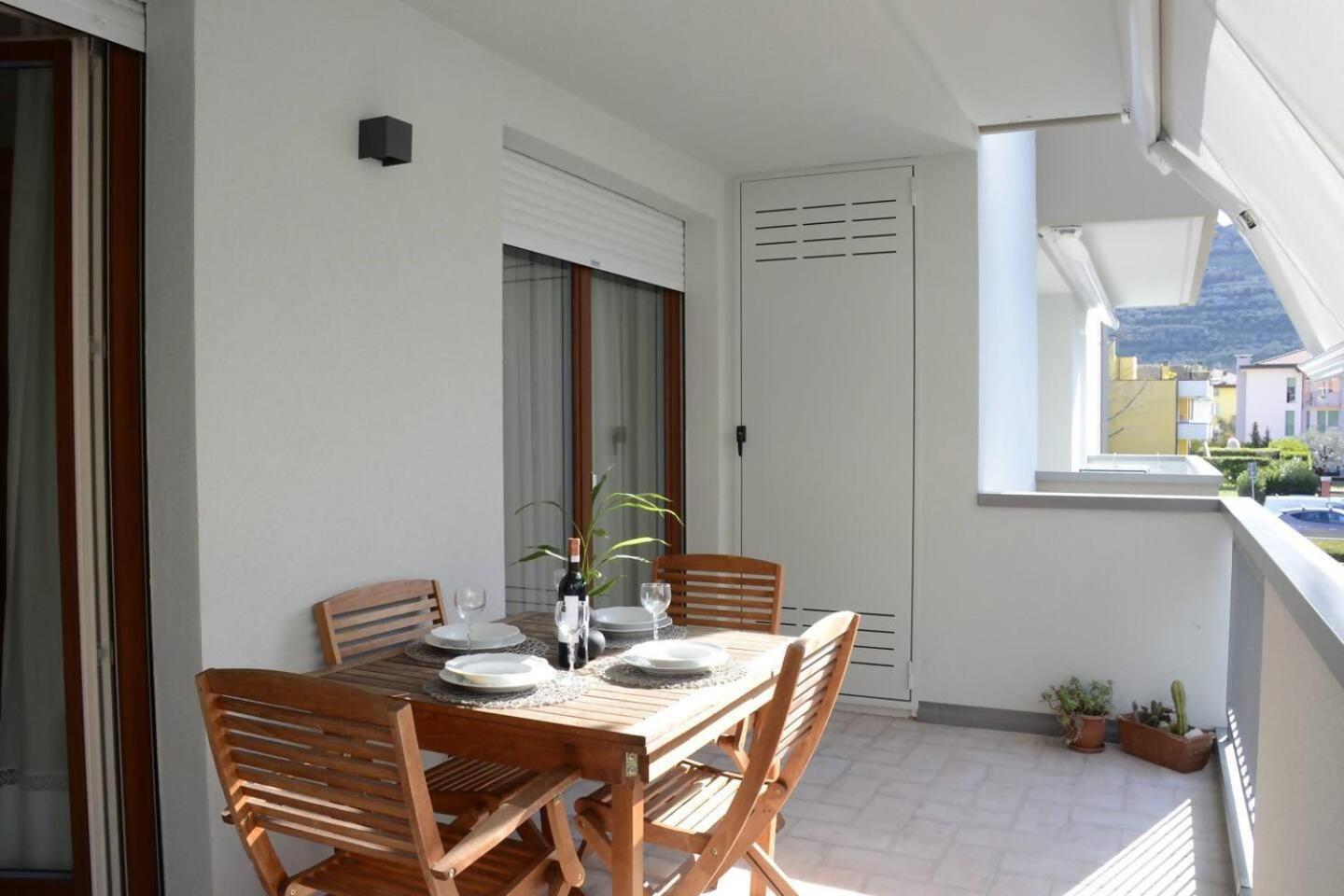 Appartamento Peler13 Con Balcone E Parcheggio Riva del Garda Extérieur photo