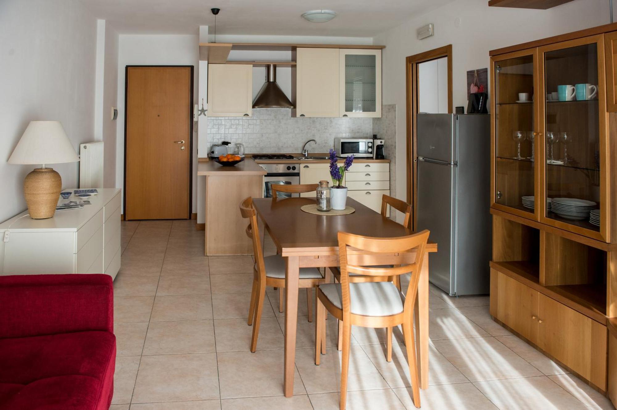Appartamento Peler13 Con Balcone E Parcheggio Riva del Garda Extérieur photo